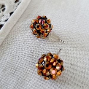 Topaz gold stud earrings NWT
